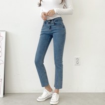 여성용 데일리로 코디하기 좋은 스판 쫀쫀 밑단 컷팅 일자 데님 청바지 팬츠