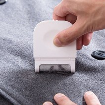 2종 초강력 다이소 수동 미니 보풀제거기 보푸라기제거 휴대용 보푸라기제거기, 화이트