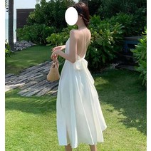 민소매 끈나시 새틴 원피스 X자 백리스 여름 휴가룩