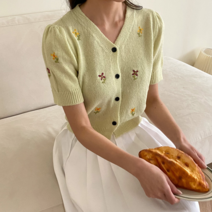 러브블러썸 23봄신상 3STIL7 플라워 자수스프링 버튼 반팔 가디건3color
