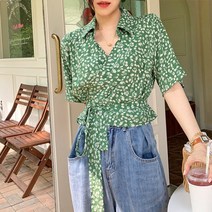 [레티고] 플라워 랩 크롭 블라우스