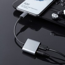 UM2 C타입 듀얼 젠더 3.5mm AUX 이어폰 + USB C타입 고속충전 음악 충전 동시에 갤럭시S21 아이패드 맥북프로