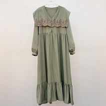 리리옷장 봄 자수 케이프 카라 반오픈 롱 원피스