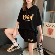 HUAQILIN 여성 여름 캐주얼 세트 여름 트레이닝 투피스 여성 루즈핏 후드 반팔 티셔츠 반바지 세트 M-2XL + 선물 증정