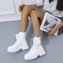 두꺼운 밑창 오토바이 앵클 부츠 여성용 블랙 펑크 레이스업 봄 뒤꿈치 벨트 버클 포켓 디자이너 청키 슈즈