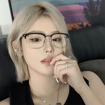 블루라이트 차단 패션 남자 여자 반뿔테 안경 가벼운