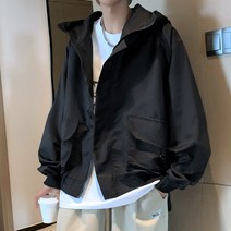 A64P572023 고가 후드바람막이 야구복 봄계절 디프 블랙 모터 무드 카고 재킷 남자