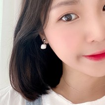 쓰리콤마 사각 진주 모던 볼 드롭 클립형 귀찌