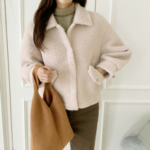 샐리 뽀글이양털숏점퍼_I2D-IJP019