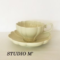 스튜디오 엠 M 식기 Le bouquet 르 부케 컵 + 컵받침 찻잔 커피잔 일본 꽃모양 커피잔 세트, 페일 핑크