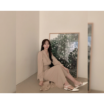 [리리앤코] 미니엘라 카라넥 벨트 옆트임 롱 원피스