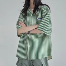 WZC 남녀공용 커플 반팔 셔츠 남방 카라 배색 세로 스트라이프 포켓 루즈핏 빅사이즈 상의 봄 여름