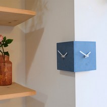 타임데코 코너 미니 양면 벽시계 11 x 11 cm, 블루
