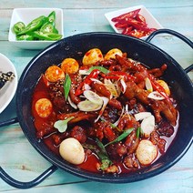 [형부닭발] 맛있는 국물 닭발 먹으면 먹을수록 끌리는 맛! 형부닭발!, 800g, 1개, 중간맛