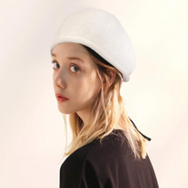 여성 패션모자 니트 애니 베레모 배래모 프리사이즈 브라운 화이트 핑크 봄 여름 가을 시즌