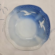 (엔틱빈티지) 로얄코펜하겐 빙앤그뢴달 블루시걸 딥볼 등(하자 제품), 크리머