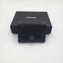 샤넬(명품잡화) 명품명품국내백화점AS가능국내배송 샤넬 클래식 3단 캐비어 똑딱이 카드지갑 블랙 금장 AP315
