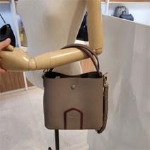 니콜밀러 NICOLEMILLER NC14 깔끔한 버킷 크로스토드백 1004 BG