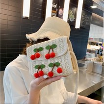 앵두 라탄백
