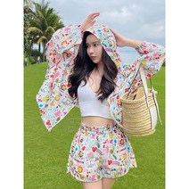 비치원피스 선 스크린 슈트를 입은 싼야 여행 여성 윈난 태국 사진 슈퍼
