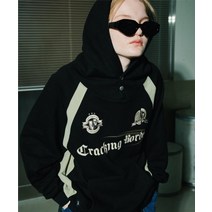 꼼파뇨 CPGN STUDIO 크래킹 스냅 레글런 후드티 블랙 C22FB13 208876