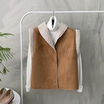 행복여[신상무배]캡 라인 세미 크롭 양털 무스탕 조끼