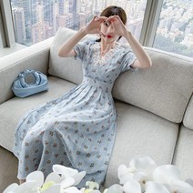 사사로이 여성 원피스 반팔원피스 V넥 펀칭자수 넥 소매 밴딩처리 꽃 무늬 포인트 샤랄라 여심 홀린 쉬폰원피스 어느각도로 보아도 러블리한원피스 + 양말증정