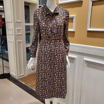 BCBG 비씨비지 가을22 클로버 프린트 원피스 B2C8O632
