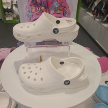 크록스 아동 클래식 클로그 206990-100 NC불광점