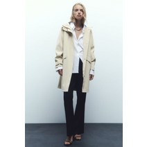 자라 ZARA WATER AND WIND PROTECTION 러버라이즈드 레인코트 - 컬러 : 크림 6318/023 525979