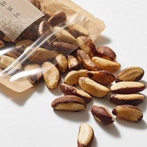 아침에 갓 구운 더 브라질너트 1개 300g