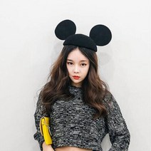 1 개 패션 여성의 100% 모직 마우스 귀 모자 신기한 귀여운 고양이 큰 귀 작은 캡 악마 베레모 절반 둥근 모양