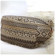 에스닉힙색 자전거 탈때매는가방 슬링백 20대 힘쌕