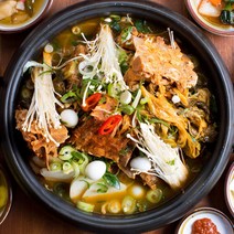 뼈다귀해장국 시래기 우거지 감자탕 밀키트 감자탕택배 돼지등뼈 간편조리식품 1팩 700g
