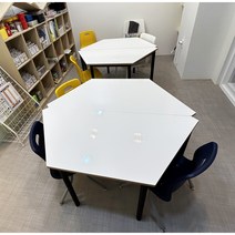 마름모 그룹 책상 다각형 책상, 모노 그레이펄