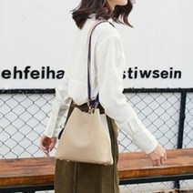 여성가방 깔끔한 매력 버킷백 크로스백 UN 가방 크로스백
