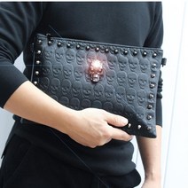 일수가방 남여공용 스컬패션 클러치백 남성핸드백 맨즈백 포인트룩 파우치