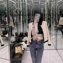 가을여행룩 자켓 가디건 트위드자켓 패션 고급스러운 여성