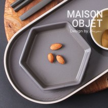 로얄베일 블랙포레스트 로얄베일 블랙포레스트 육각접시 소, 리버블루