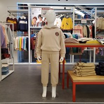 래핑차일드 부평점 매 시즌 사랑받는 웜 조거 스웨트팬츠 82C29-402-31LHC