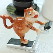 인테리어 인형 러닝머신 타는 고양이 책상장식 강남소품 진열대 테이블장식 실내장식 집들이 홈데코용품