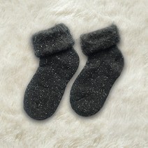 올리보 벨벳 산양 캐시미어 여성 임산부 조리원 보온 수면 양말