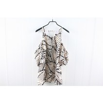 (APT.9)에이피티나인 보타닉 패턴 어깨 트임 블라우스(M)