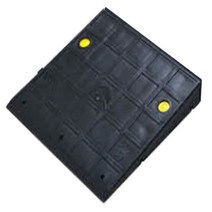 차량진입판제작 설치: 500-450-50 PE (칼블럭 포함) 휠체어경사로 대차경사로 운반수레 진입판 차량진입판 경사판 경사로 턱진입판 경계석턱 진입로턱 계단턱 건축현장