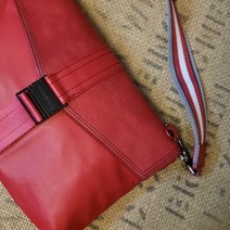 가다컴퍼니 DIESEL 디젤 램스킨 로즈핑크 WEBBING 숄더백 OR 클러치백 B033