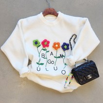 입체 플라워 라운드 레터링 루즈핏 자수 니트 (3color)