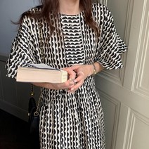 플레어 암 반달 롱원피스 반팔 여름데일리룩