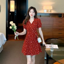 브이넥 레드 원피스 미니멀 스커트 셔츠 스커트