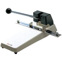 아톰 2공강력펀치/7cm/APP150 /
