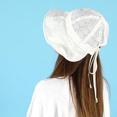 68ba8b01-c78d-4754-a9c4-bcf2d3767bd0.jpg